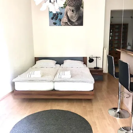Apartment Center Ii *