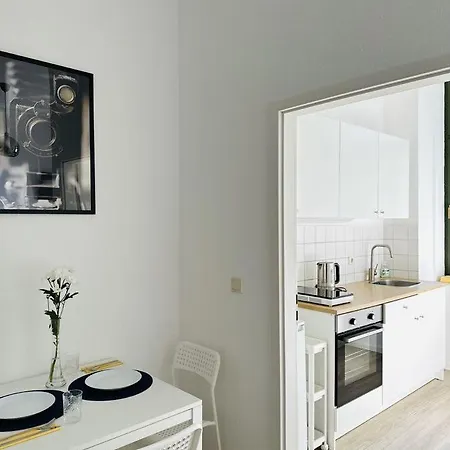 Apartment Center Ii *