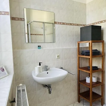 Center Ii Apartment